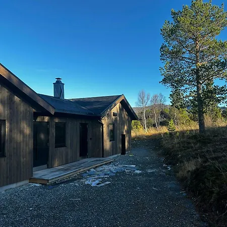 Casa de Férias Idyllic With Panoramic Mountain Views Nerskogen