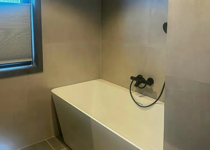 Idyllic With Panoramic Mountain Views Ferienhaus Nerskogen